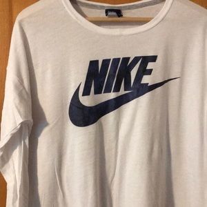 Women’s Nike Long Sleeve T-shirt